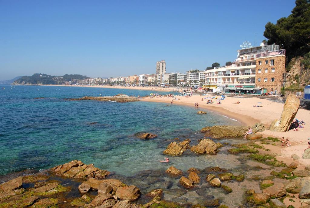 Castella Apartahotel